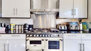 Photo 22- click for photo gallery